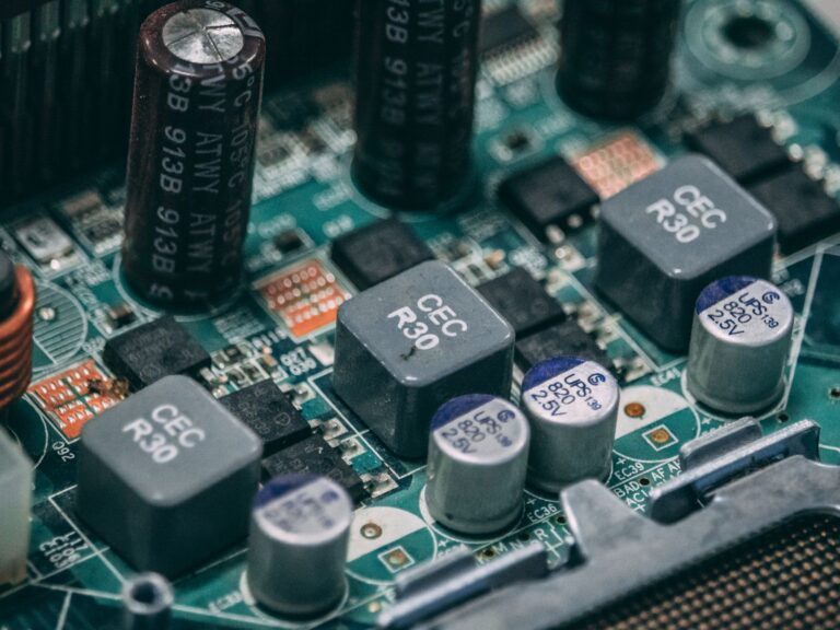 componentes eletrônicos nomes e funções